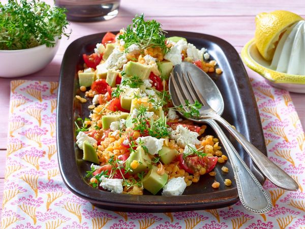 Linsen-Avocado-Salat mit Feta